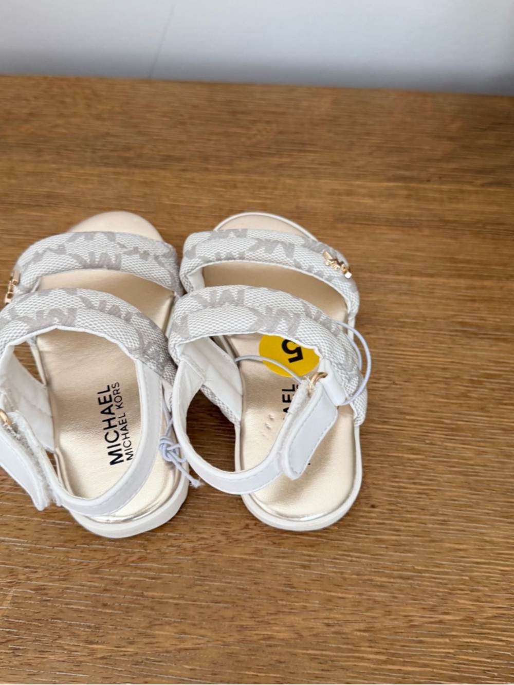 MICHAEL Michael Kors Girls White & Beige Logo Strap Sandals - Picture 3 of 4